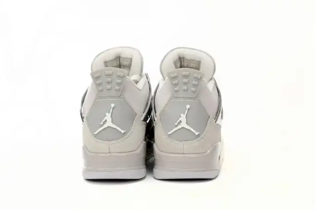 HYPE Jordan Air WMNS AQ9129-001 4 Frozen Moments 0529